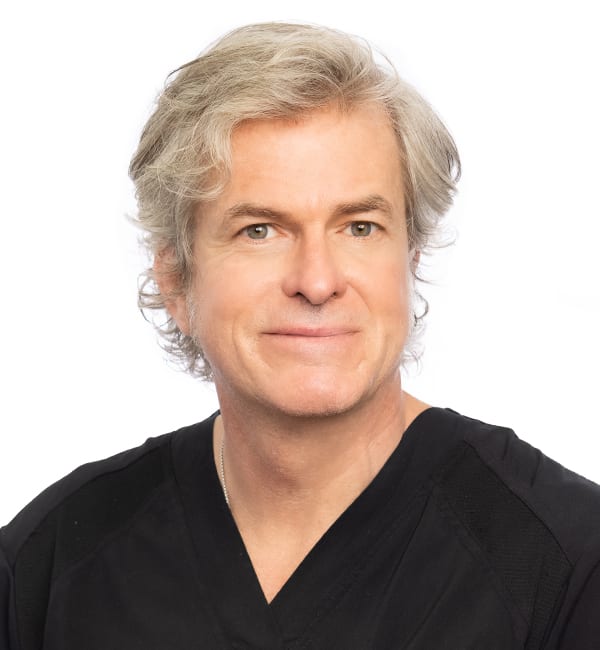 Dr. Richard Bélanger, Saint-Laurent Dentist